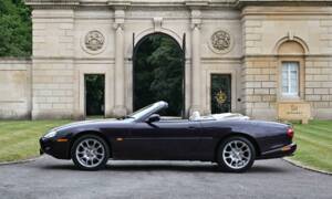 Afbeelding 2/50 van Jaguar XKR (1998)