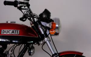 Immagine 4/96 di Ducati 750 GT (1974)