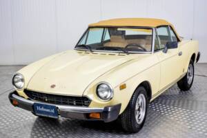 Imagen 27/50 de FIAT Spider 2000 (1980)