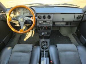 Image 5/39 of Alfa Romeo 33 1.7 16v QV (1991)