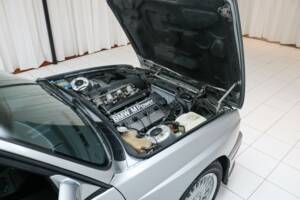 Afbeelding 16/27 van BMW M3 (1986)