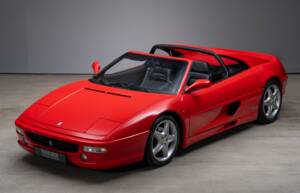Image 2/37 of Ferrari F 355 F1 GTS (1997)