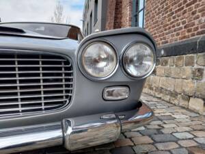 Image 22/51 of Lancia Flaminia GT Touring (1960)