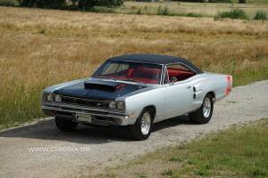 Image 2/26 of Dodge Coronet Super Bee (1969)