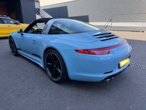 Immagine 5/27 di Porsche 911 Targa 4 GTS (2015)