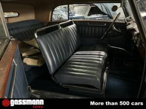 Bild 8/15 von Mercedes-Benz 290 Cabriolet B (1935)