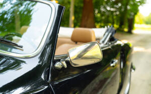 Image 16/65 de Volkswagen Karmann Ghia 1600 (1971)