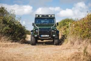 Immagine 21/50 di Land Rover Defender 110 (2005)