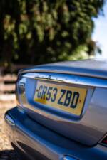 Image 20/50 of Jaguar XJ 8 4.2 (2003)