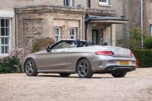 Bild 23/50 von Mercedes-Benz C 300 d (2019)