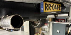 Image 26/28 of BMW 323i (1982)