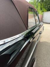 Image 7/15 of Mercedes-Benz 300 SE (1965)