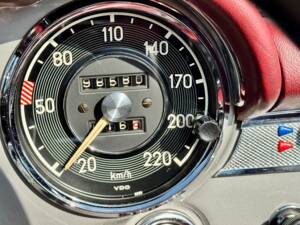 Afbeelding 18/23 van Mercedes-Benz 280 SL (1970)