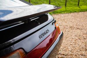 Image 22/43 of Porsche 928 GTS (1994)