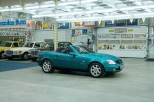 Immagine 50/50 di Mercedes-Benz SLK 230 Kompressor (1998)