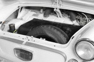Image 27/37 of Autobianchi Bianchina Convertible (1960)
