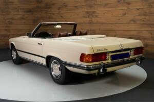 Image 8/8 de Mercedes-Benz 350 SL (1972)