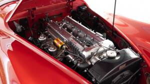 Image 29/30 of Jaguar XK 120 SE OTS (1953)