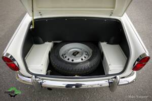 Afbeelding 41/66 van Triumph TR 4 (1963)