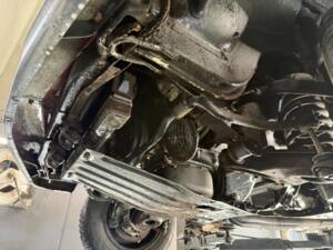 Image 46/50 of Mercedes-Benz 230 SL (1966)