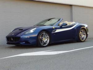 Bild 2/99 von Ferrari California (2009)