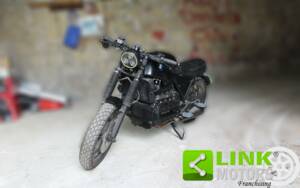 Bild 1/10 von BMW DUMMY (1985)