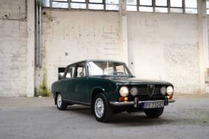 Image 10/83 of Alfa Romeo 1750 Berlina (1970)