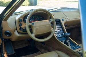 Image 21/30 of Porsche 928 GTS (1993)