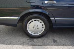 Bild 26/29 von Mercedes-Benz 300 SE (1990)