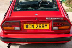 Afbeelding 33/41 van Alfa Romeo GTV 6 2.5 (1983)