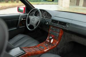 Image 33/50 de Mercedes-Benz SL 600 (1994)