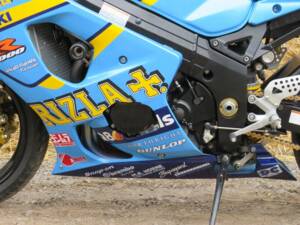 Image 4/35 of Suzuki DUMMY (2005)