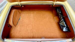Image 16/17 of Rolls-Royce Corniche I (1976)