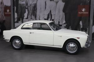 Bild 3/54 von Alfa Romeo Giulietta Sprint (1962)