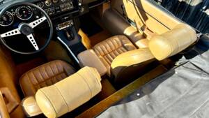 Imagen 13/15 de Jaguar E-Type V12 (1973)