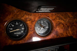Image 69/99 de Rolls-Royce Corniche I (1979)