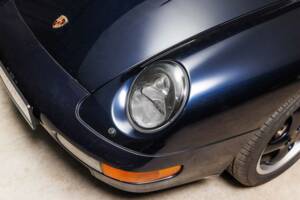 Imagen 2/65 de Porsche 911 Carrera (1994)