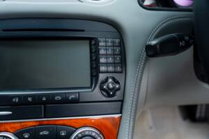 Image 27/56 de Mercedes-Benz SL 65 AMG (2004)