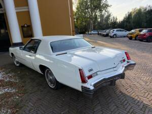 Bild 4/21 von Oldsmobile Toronado Brougham (1973)