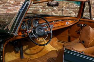 Afbeelding 3/50 van Mercedes-Benz 280 SE (1969)