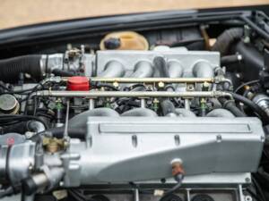 Bild 54/59 von Aston Martin V8 EFi Volante (1988)