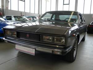 Image 26/44 of FIAT 130 Coupé (1972)