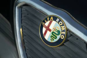 Image 15/50 of Alfa Romeo 164 2.0 (1990)