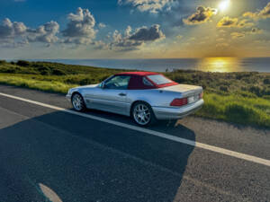 Image 6/23 de Mercedes-Benz SL 320 (1996)