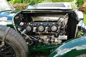 Image 42/50 of Bentley 4 1&#x2F;4 Litre (1936)