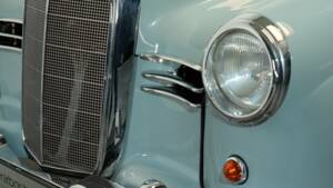 Image 18/31 of Mercedes-Benz 180 a (1958)