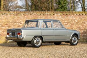 Afbeelding 32/50 van Alfa Romeo Giulia 1600 S (1968)