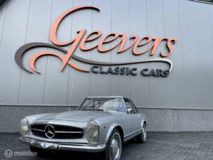 Imagen 1/6 de Mercedes-Benz 280 SL (1968)