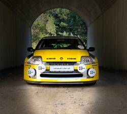 Imagen 7/29 de Renault Clio II V6 (2002)