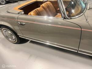Immagine 5/33 di Mercedes-Benz 280 SL (1968)